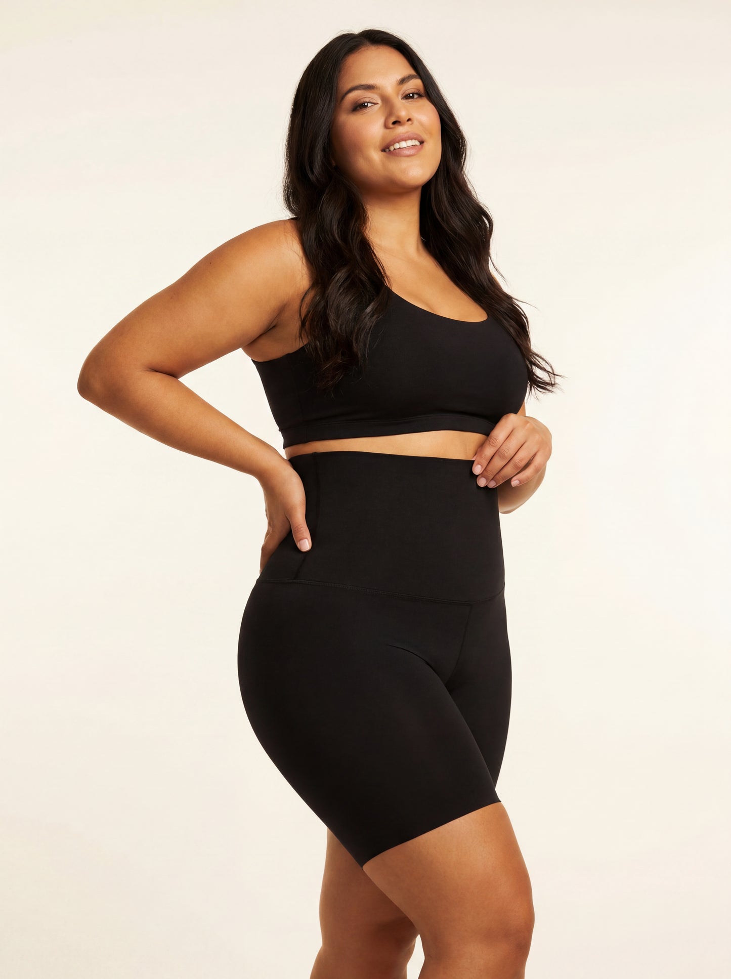 Lift & Contour Short — Short Moldeador de Cintura Alta